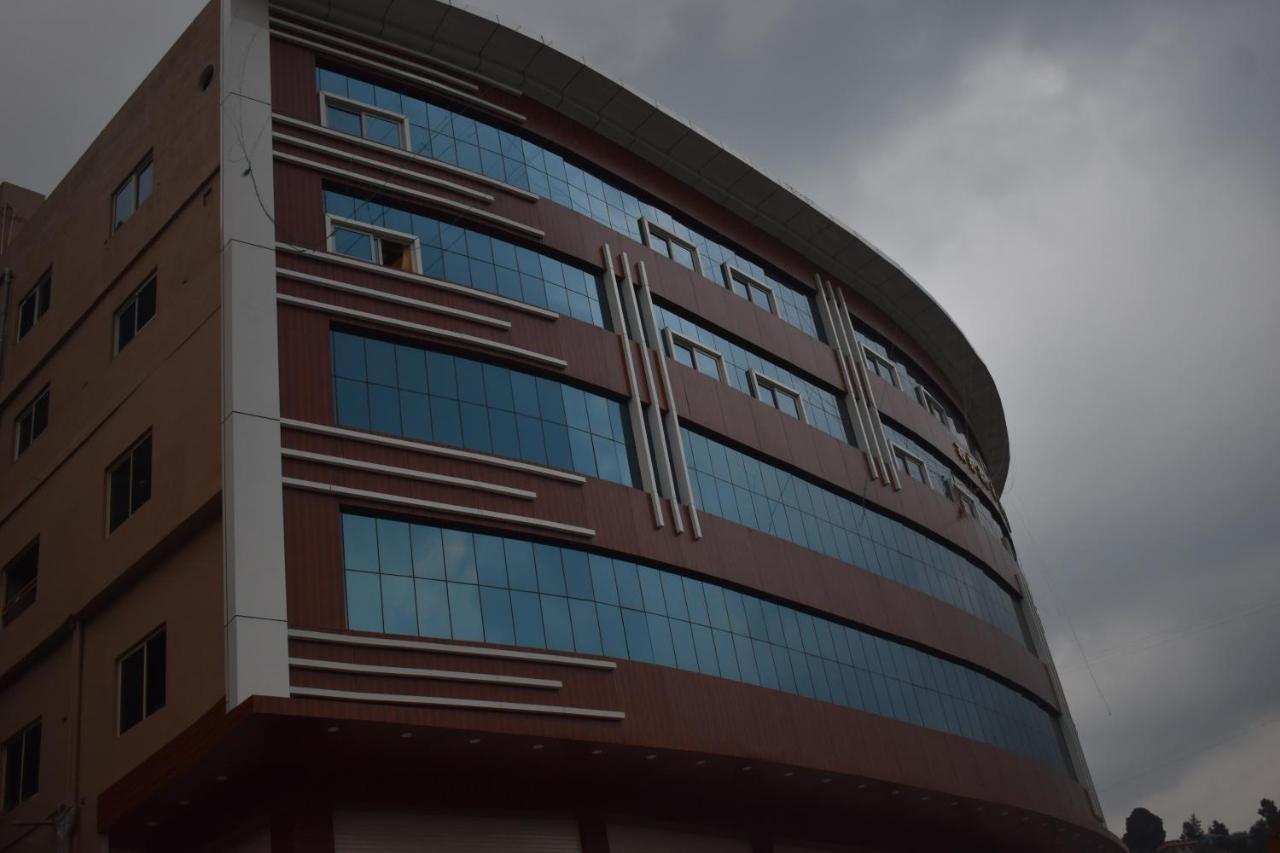 Jai Maa Bhagwati Hotel Pithoragarh Bagian luar foto