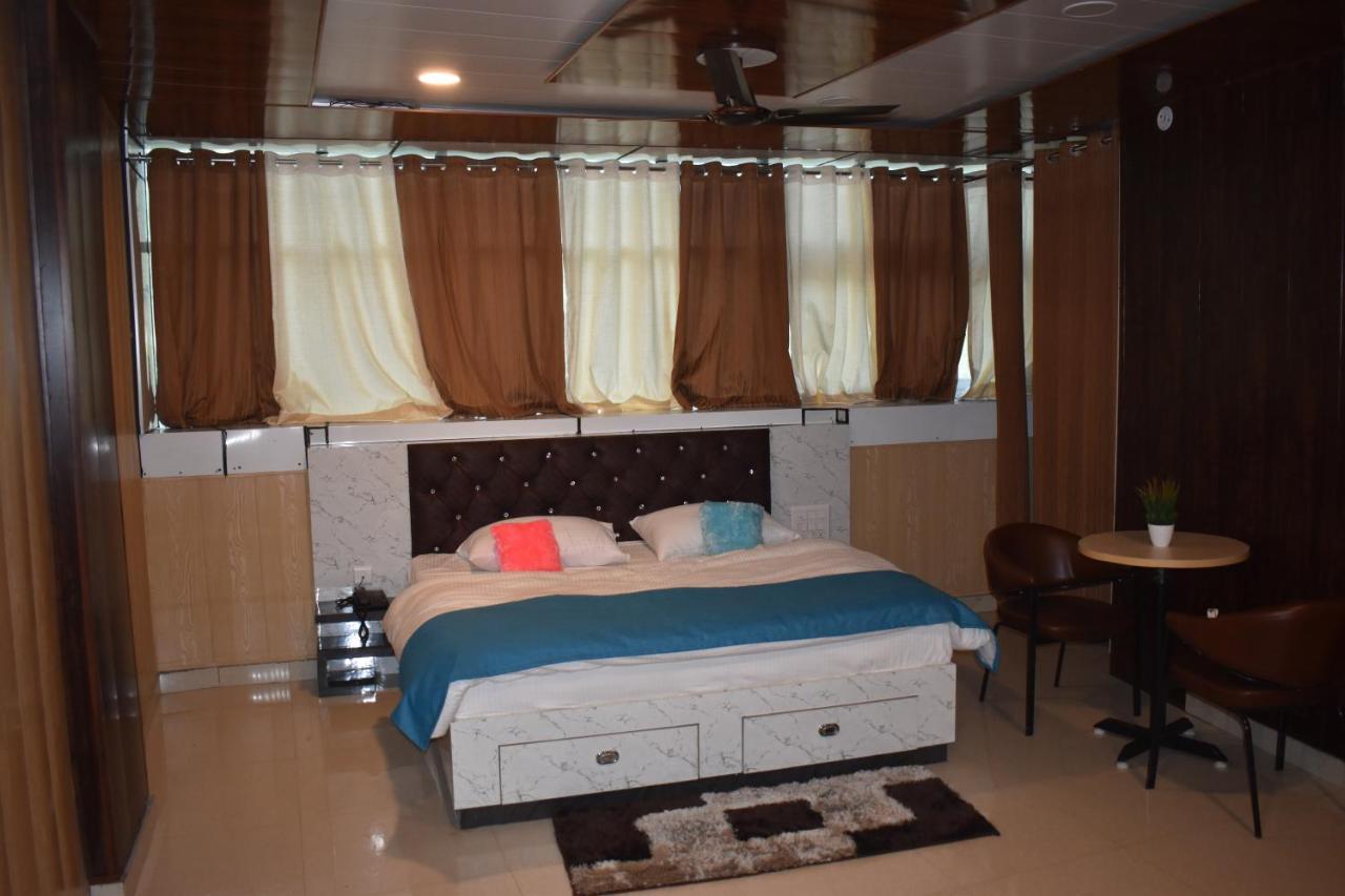Jai Maa Bhagwati Hotel Pithoragarh Bagian luar foto
